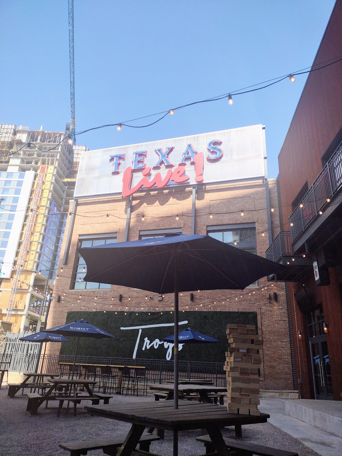 Miller Tavern & Beer Garden - bars in Arlington, TX (Photo 1)