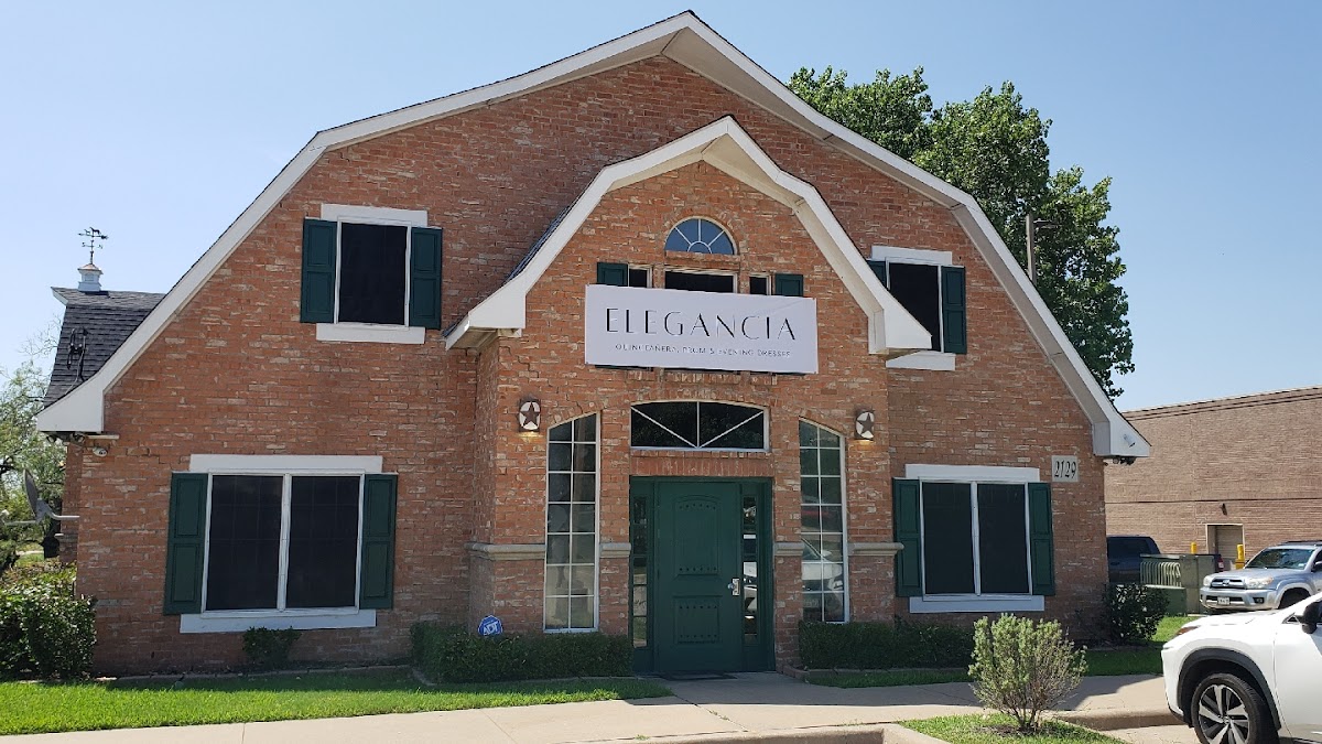 Elegancia Formal Wear - shopping in Carrollton, TX (Photo 1)