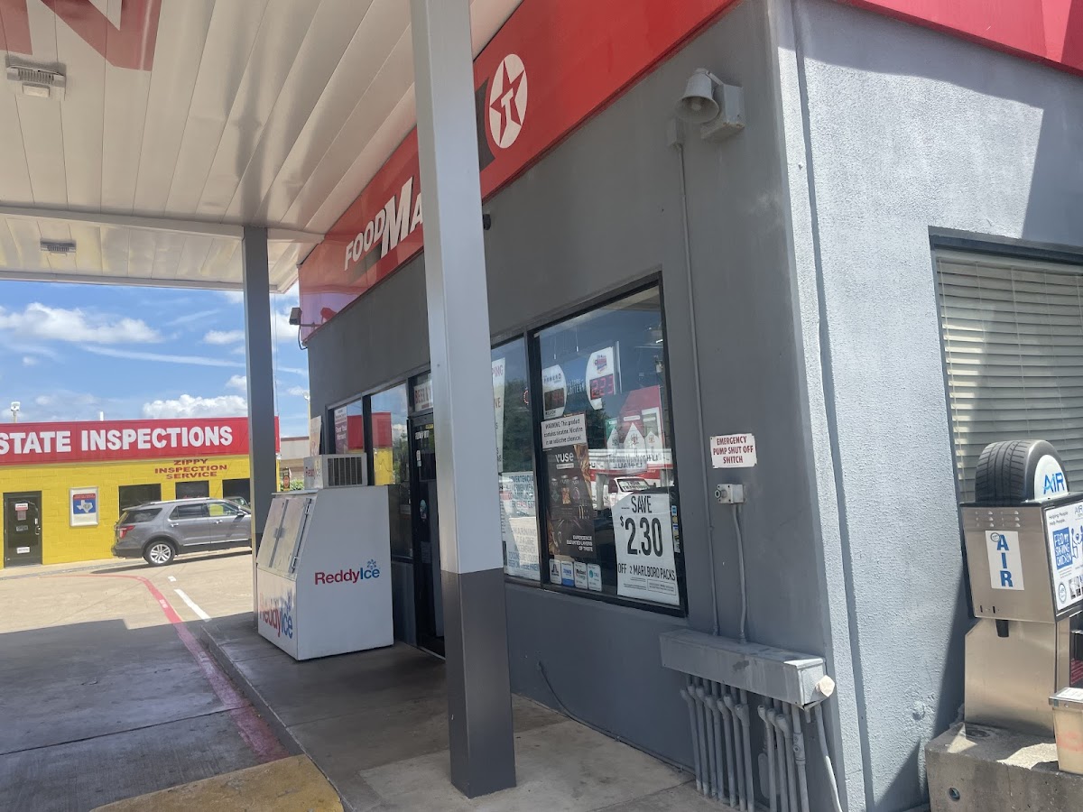 Texaco Arlington - shopping in Fort Worth, TX (Photo 1)