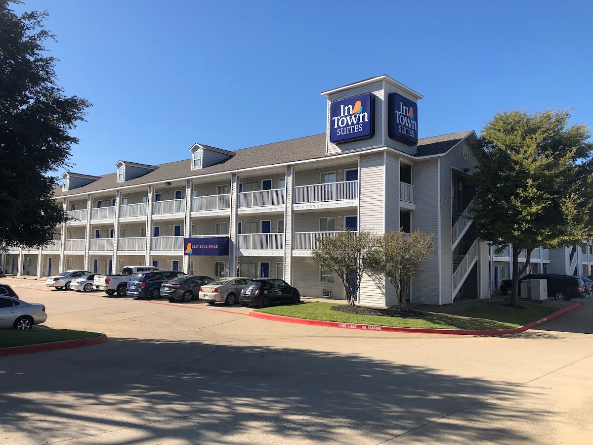 InTown Suites Extended Stay Arlington TX - South - hotels in Arlington, TX (Photo 2)