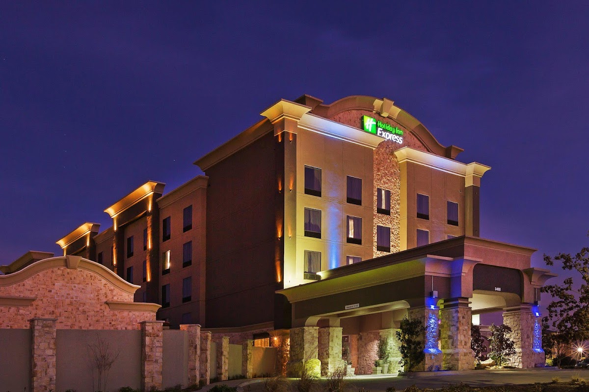 Holiday Inn Express Frisco Legacy Park Area by IHG - hotels in Frisco, TX (Photo 1)
