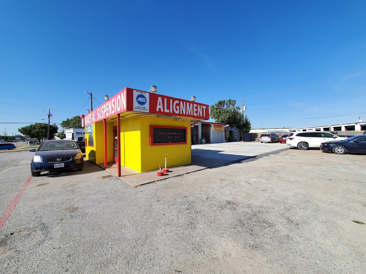 Cooper Pit Stop - shopping in Arlington, TX (Photo 1)