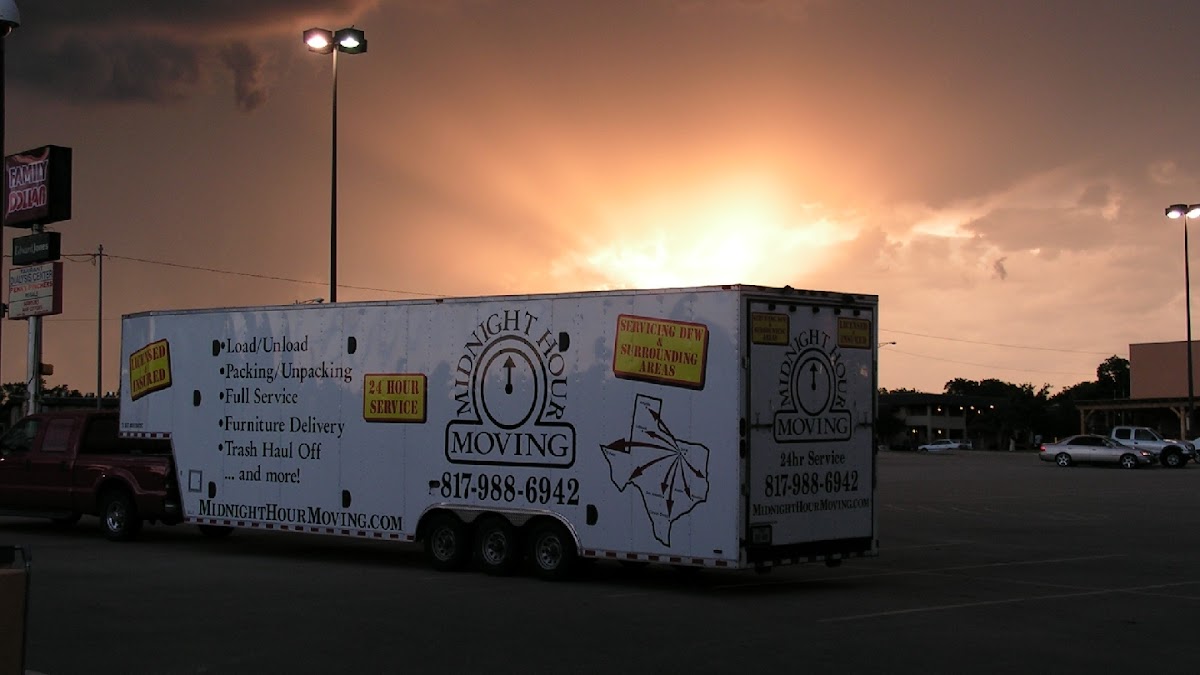 Midnight Hour Moving - services in Hurst, TX (Photo 1)