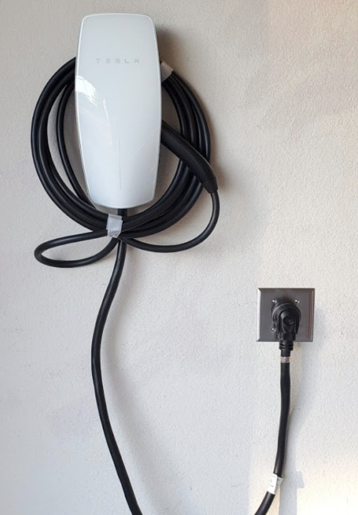 Flower Mound Electric - electricians in Flower Mound, TX (Photo 1)
