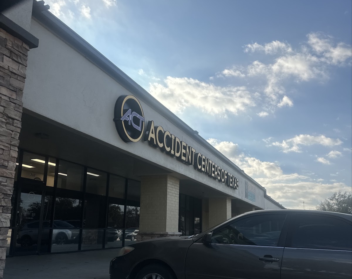 Accident Centers of Texas, Carrollton - shopping in Carrollton, TX (Photo 1)