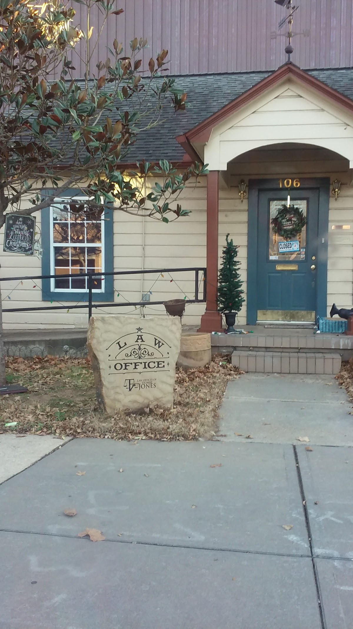 Law Offices of Tiombe Jones - lawyers in Irving, TX (Photo 1)