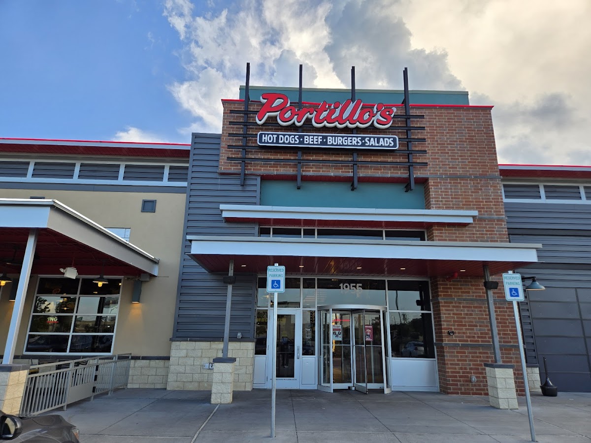 Portillo's Allen - shopping in Allen, TX (Photo 1)