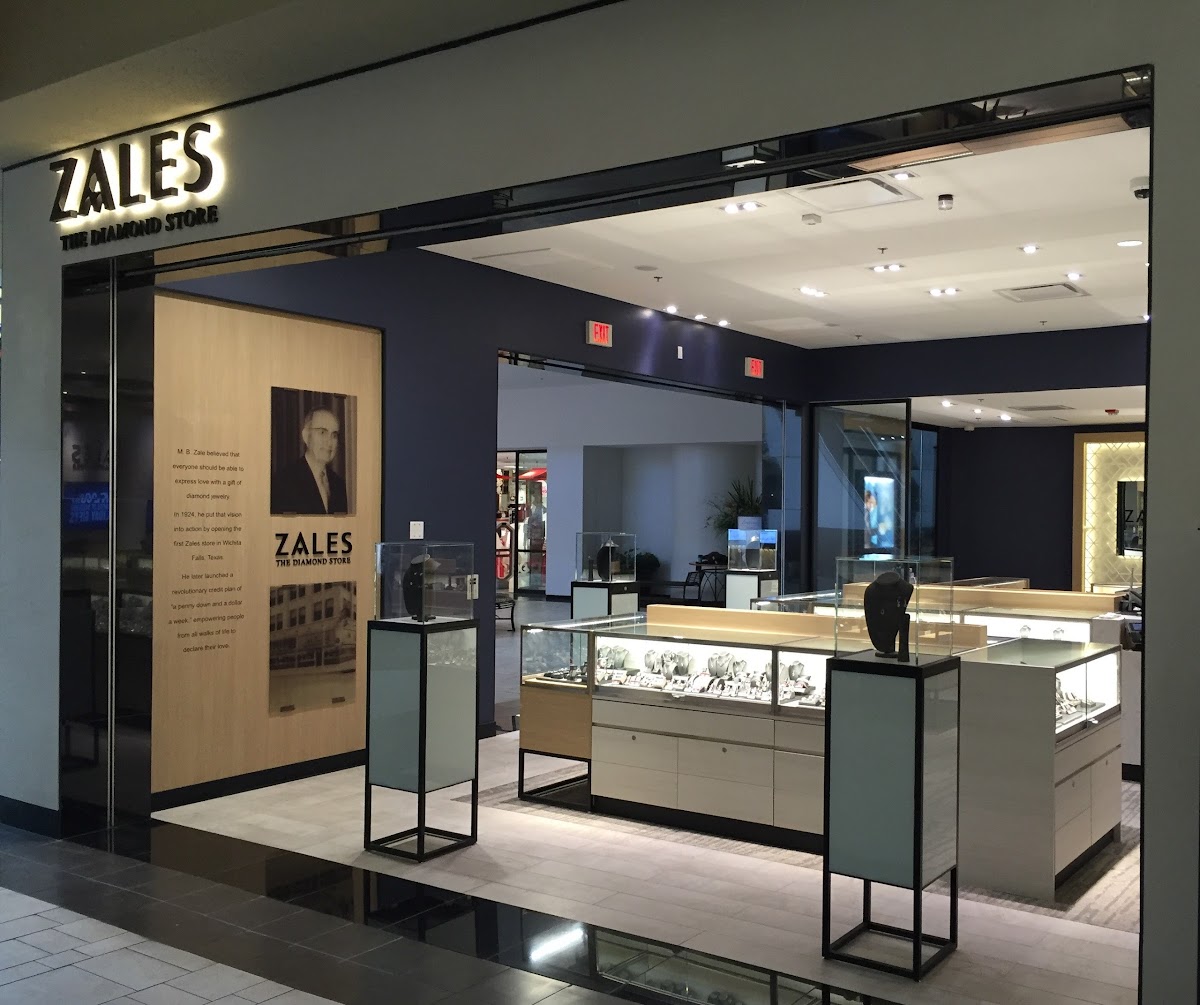 Zales - shopping in Irving, TX (Photo 1)