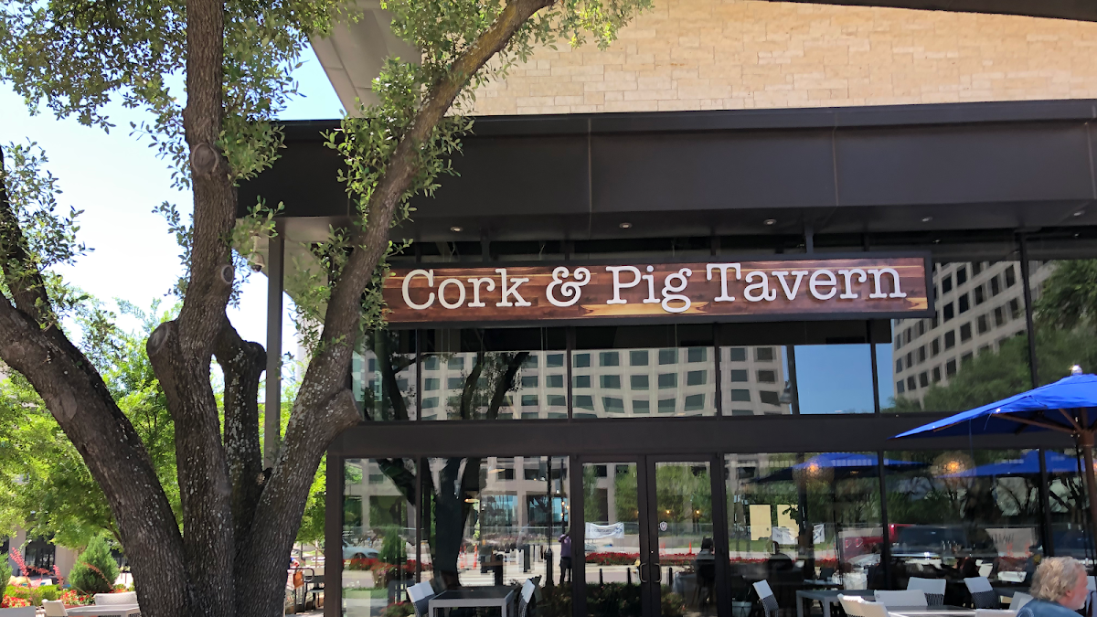 Cork & Pig Tavern Las Colinas - bars in Irving, TX (Photo 1)