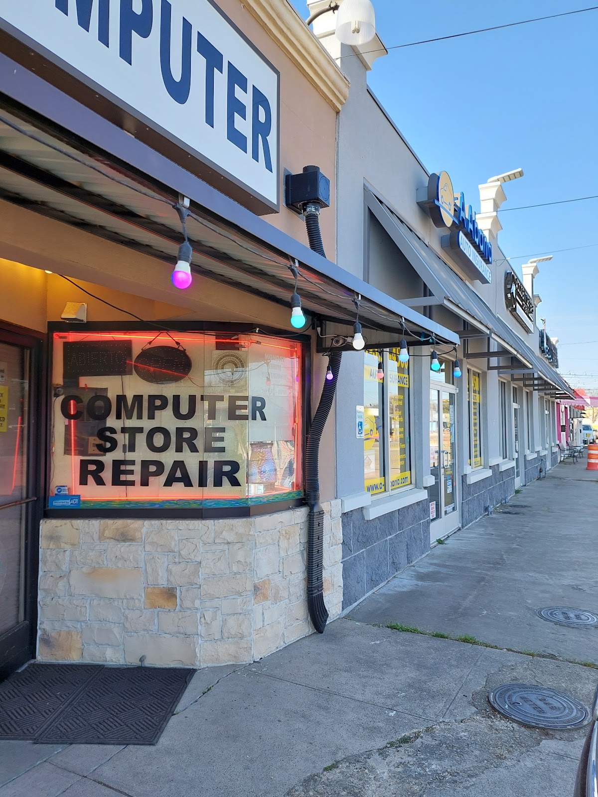 Computer Store - shopping in Irving, TX (Photo 1)