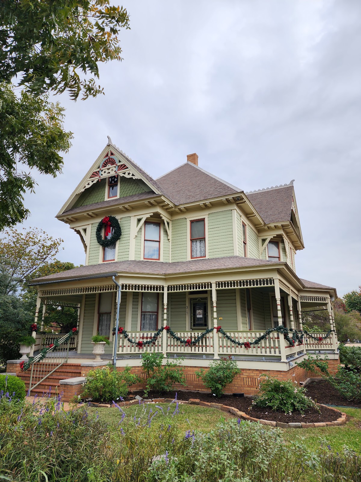 Bayless-Selby House Museum - attractions in Denton, TX (Photo 1)