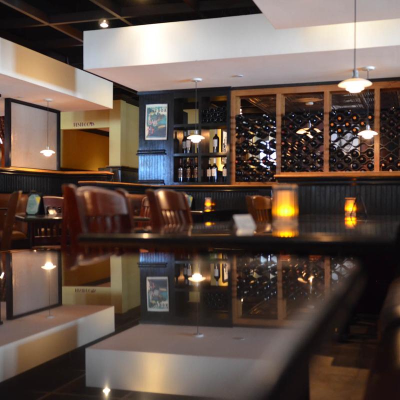 Lamberti’s Ristorante & Wine Bar - bars in Irving, TX (Photo 1)