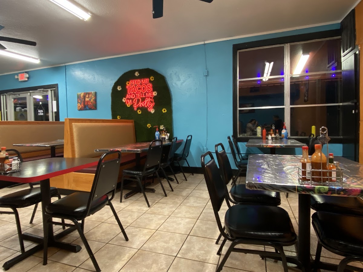 La casita by the porch - shopping in Arlington, TX (Photo 1)