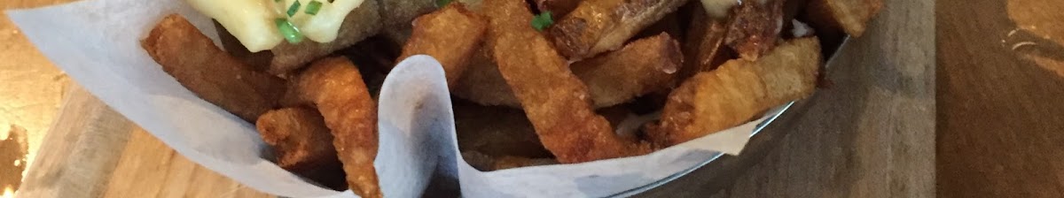 Moxies Dallas Uptown Restaurant - restaurants in Dallas, TX (Photo 6)