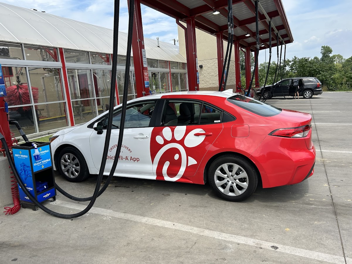 Super Star Car Wash - Jacksboro Hwy & University Dr - auto-services in Fort Worth, TX (Photo 1)