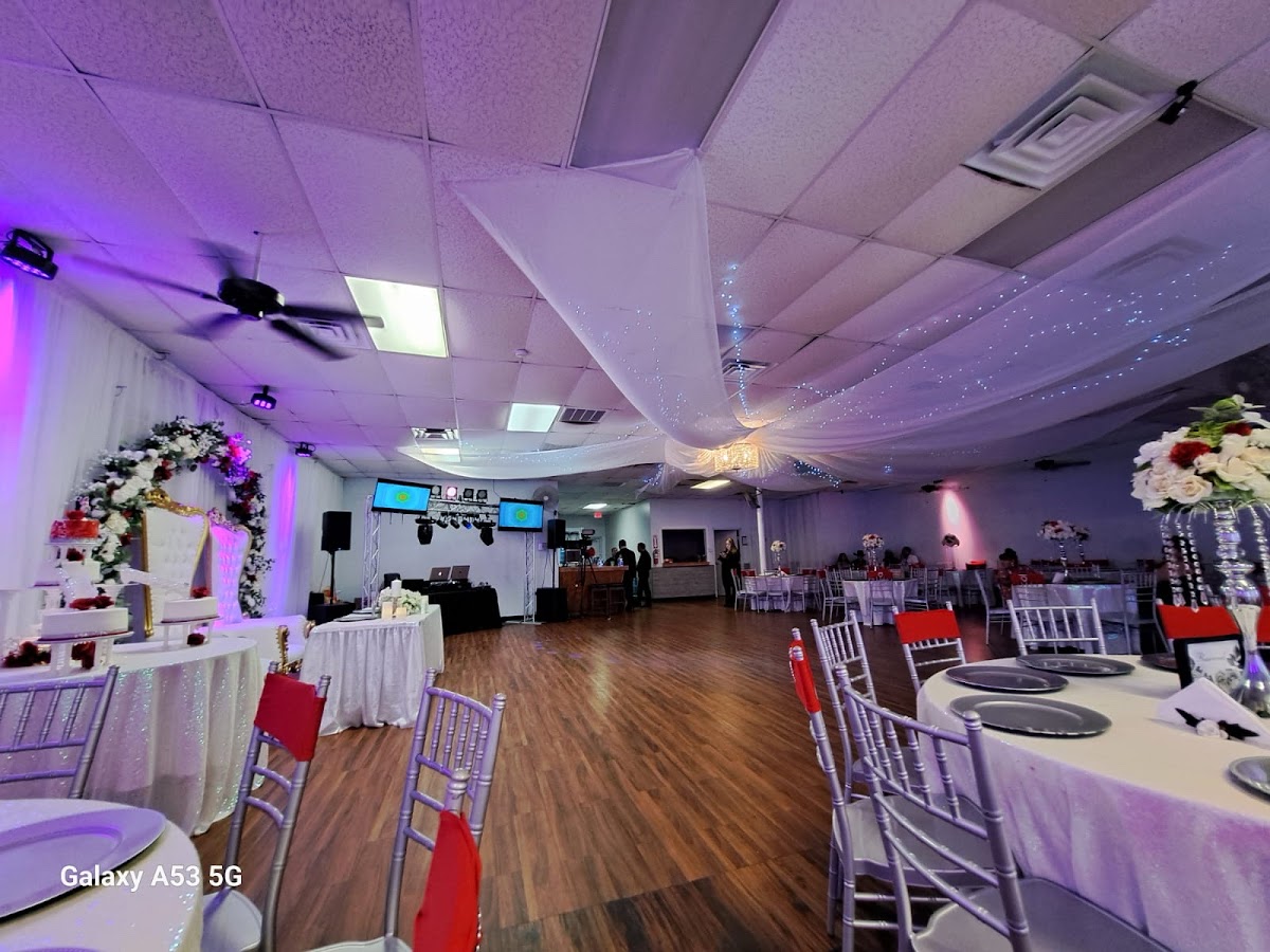 Ballroom fashion party 2 - shopping in Carrollton, TX (Photo 1)