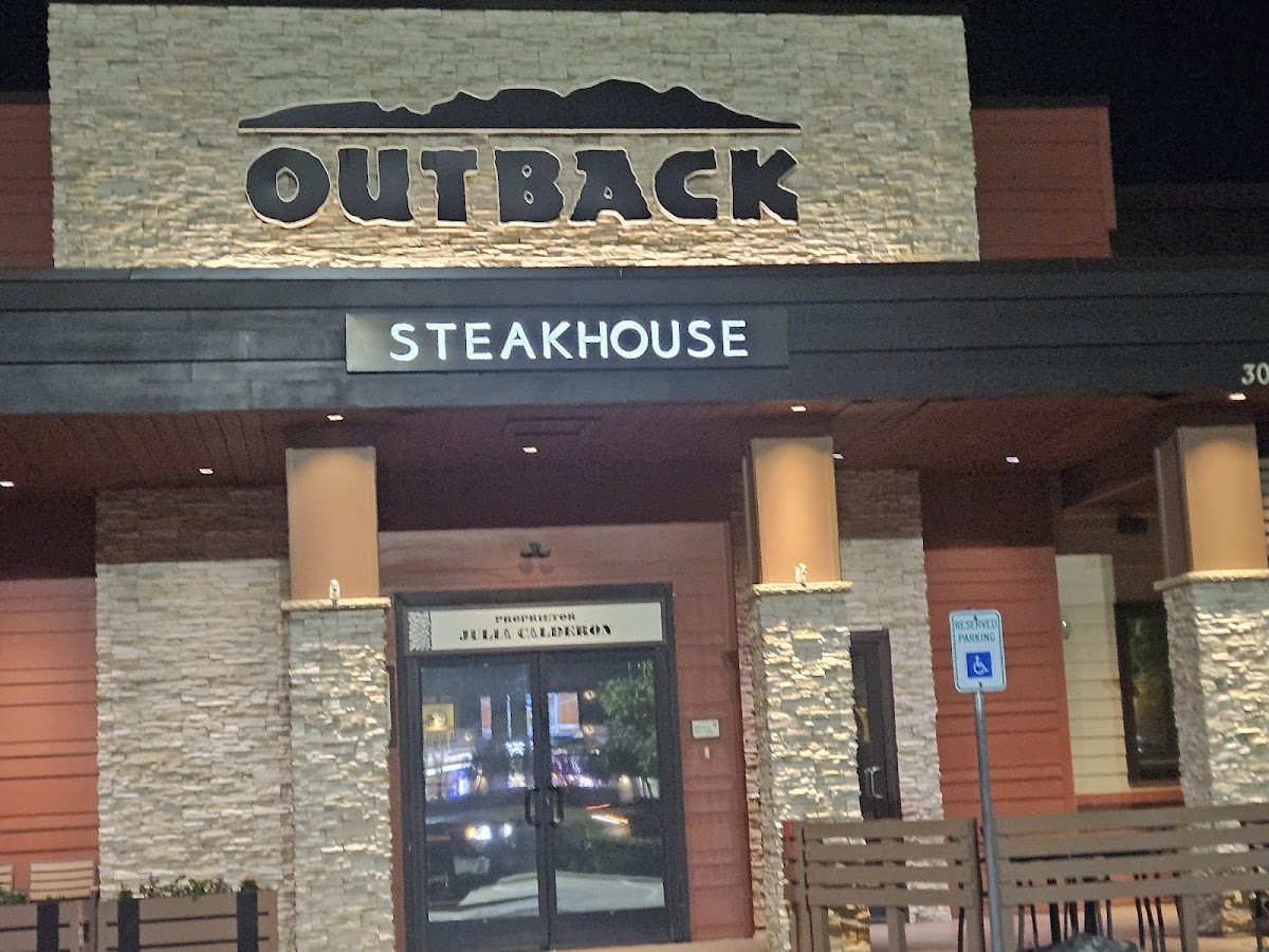 Outback Steakhouse - bars in Denton, TX (Photo 1)