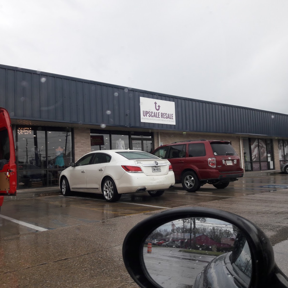 Rescue Chicks Resale - thrift-store in Denton, TX (Photo 1)