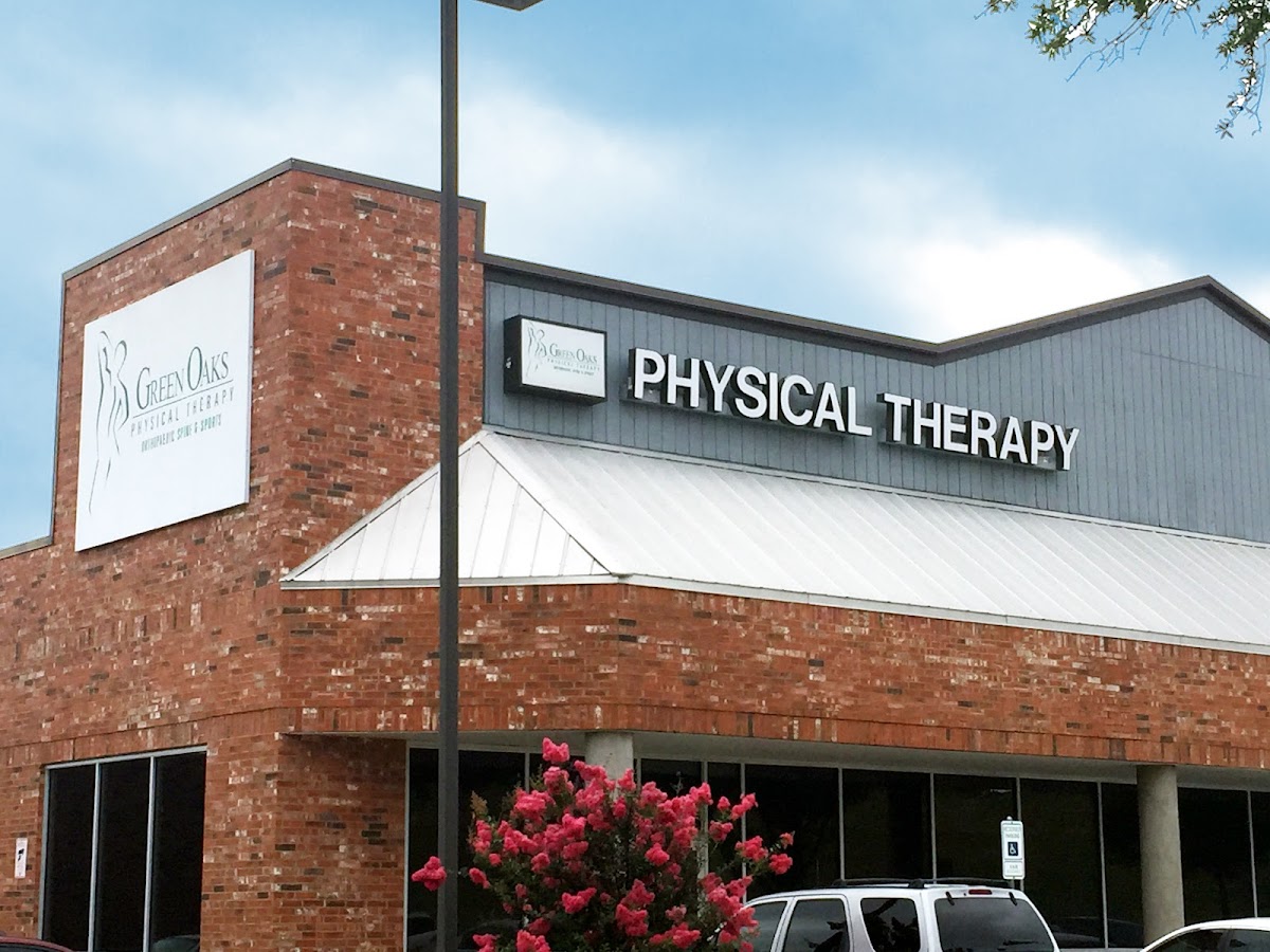 Green Oaks Physical Therapy - shopping in Fort Worth, TX (Photo 1)