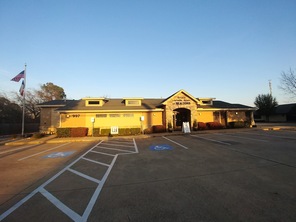 Greater Lewisville Association of REALTORS - shopping in Lewisville, TX (Photo 1)