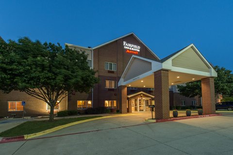 Fairfield by Marriott Inn & Suites Dallas Lewisville - hotels in Lewisville, TX (Photo 1)