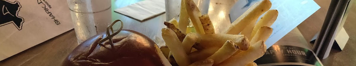 Shark Club Sports Bar & Grill - restaurants in Plano, TX (Photo 9)