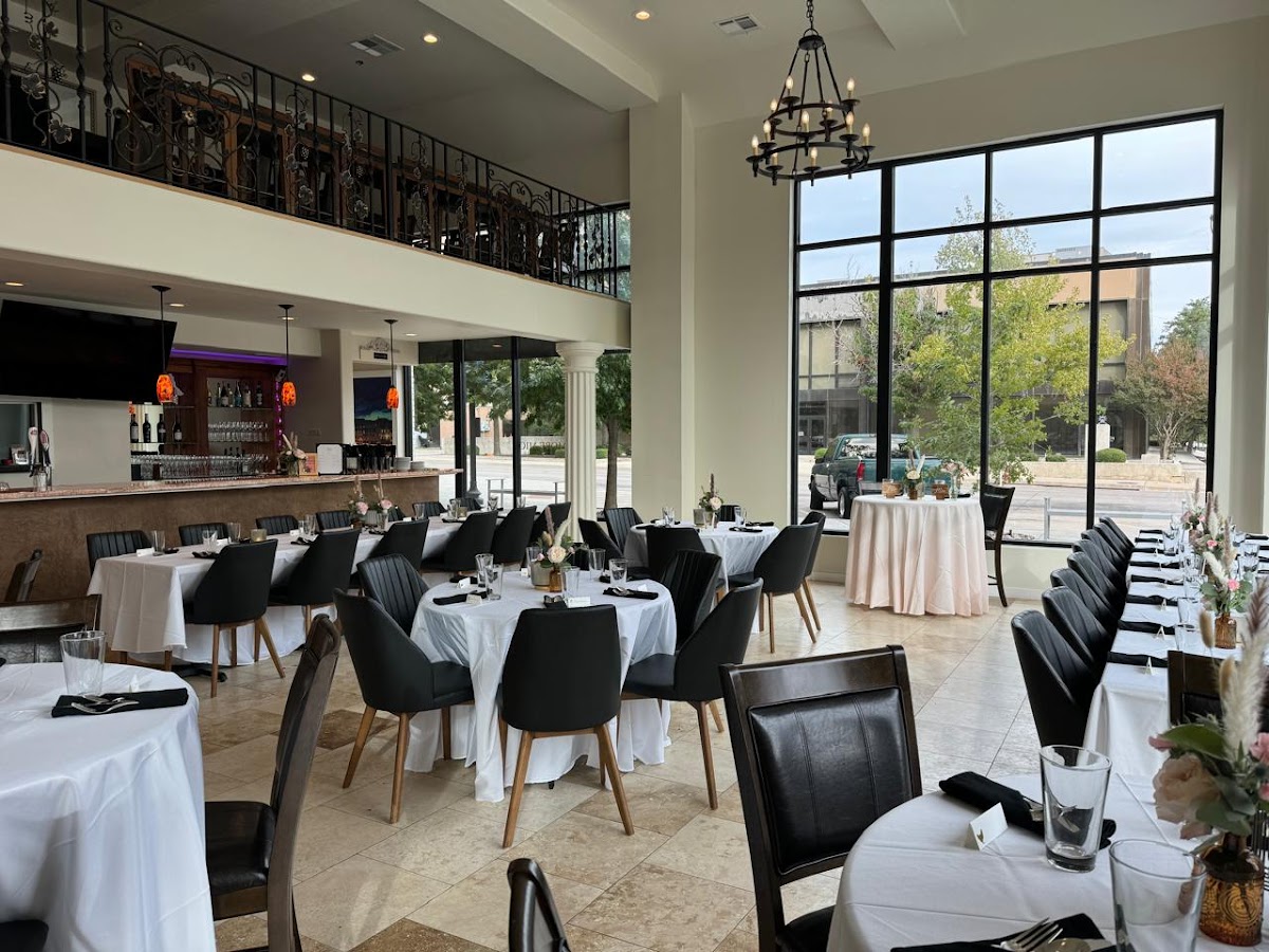 Amore Mio Trattoria - shopping in Arlington, TX (Photo 1)