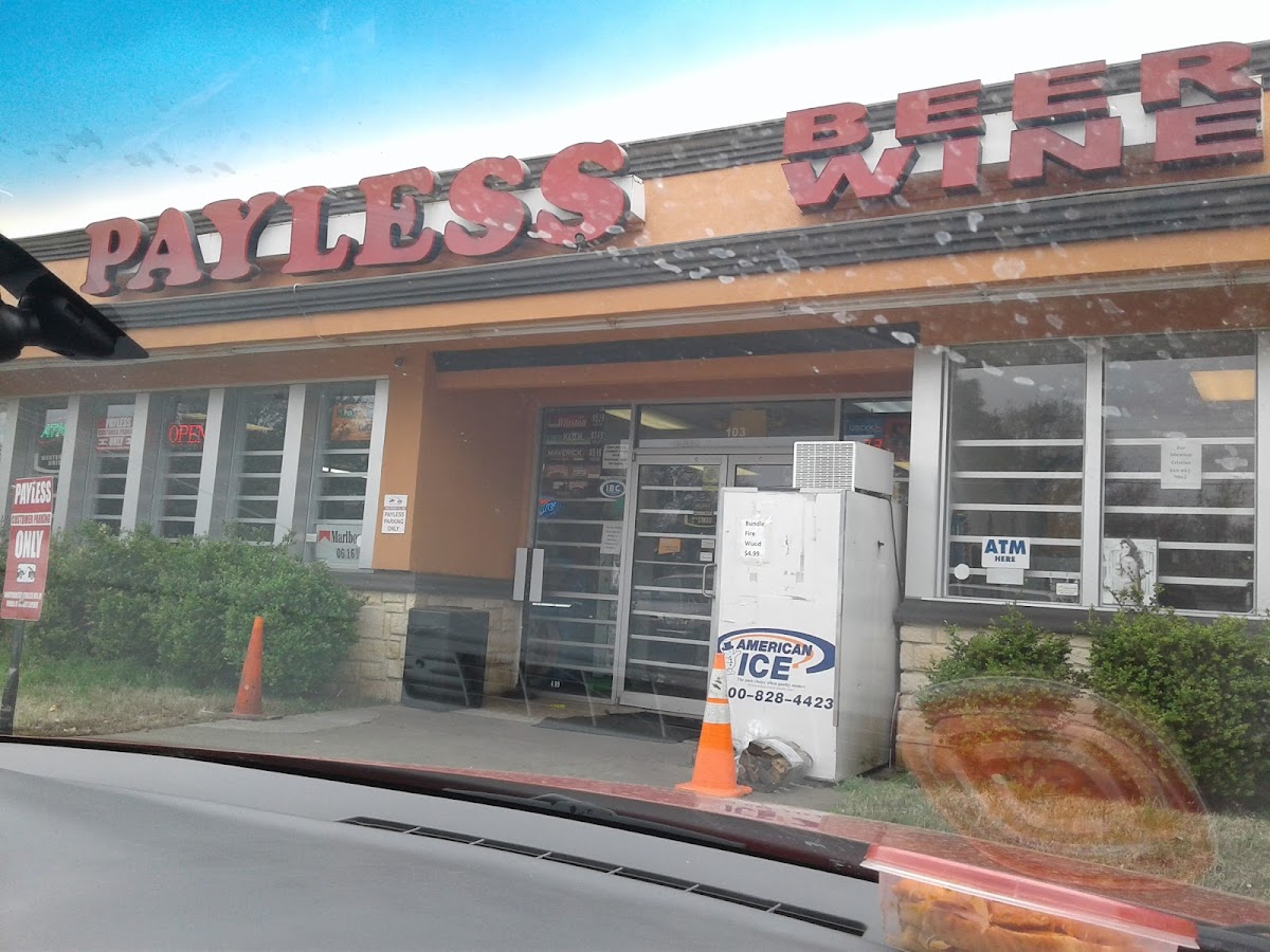 Payless Beer & Wine - restaurants in Irving, TX (Photo 1)