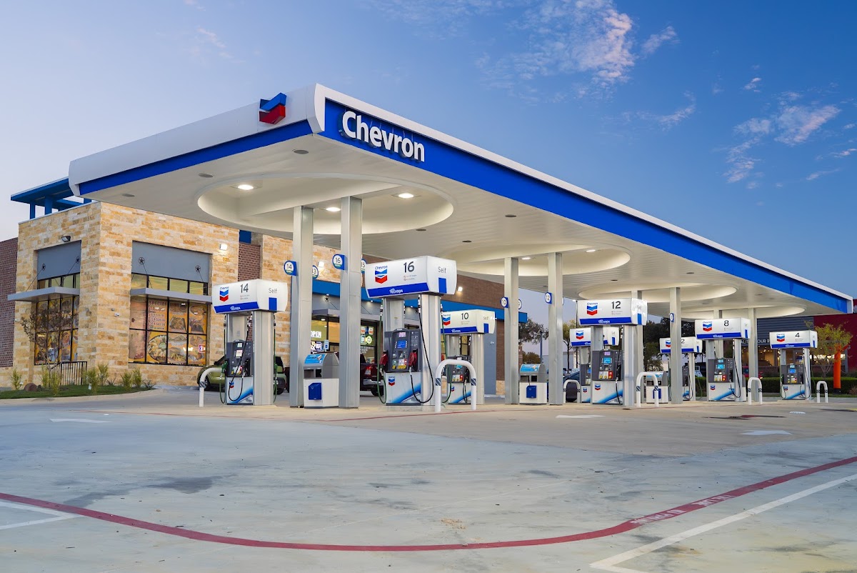 Chevron - auto-services in Coppell, TX (Photo 1)