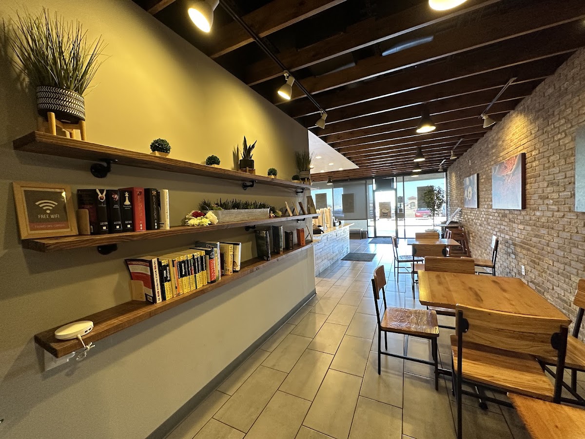 7 Leaves Cafe - coffee-shops in Carrollton, TX (Photo 1)