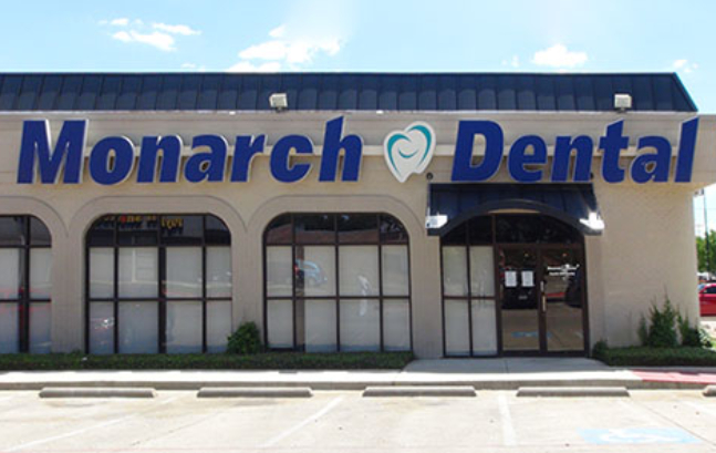 Monarch Dental & Orthodontics - Arlington, TX (Central Arlington) - dentists in Arlington, TX (Photo 1)