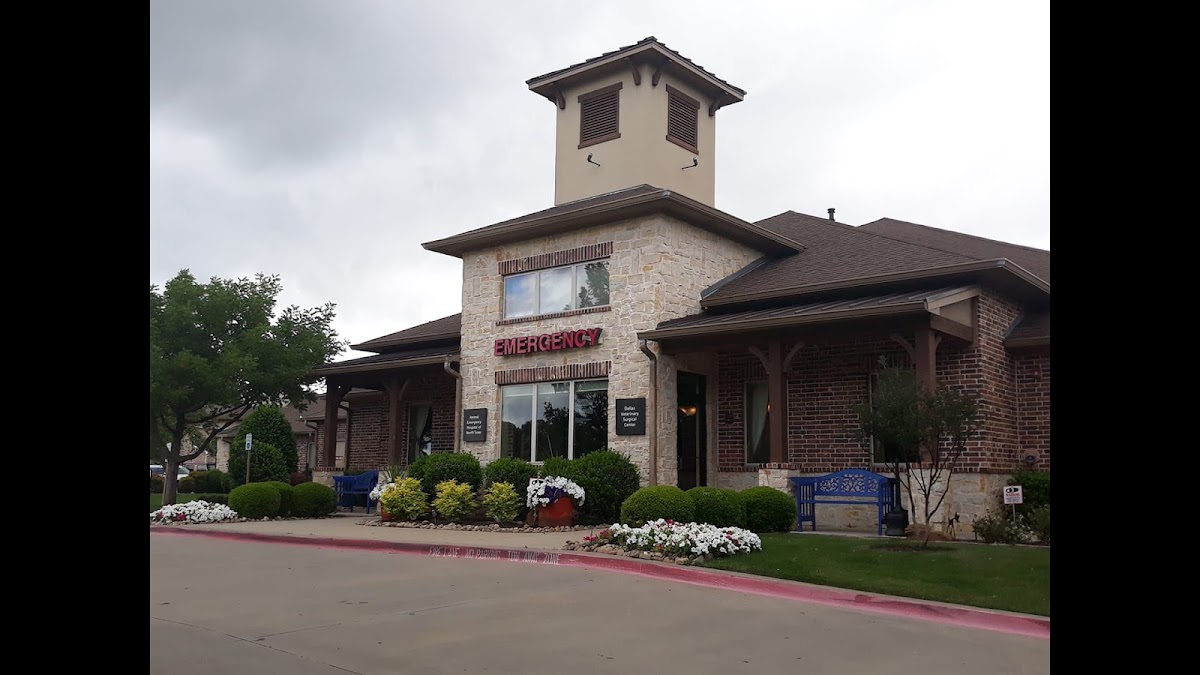 Animal Emergency Hospital of North Texas - doctors in Grapevine, TX (Photo 1)