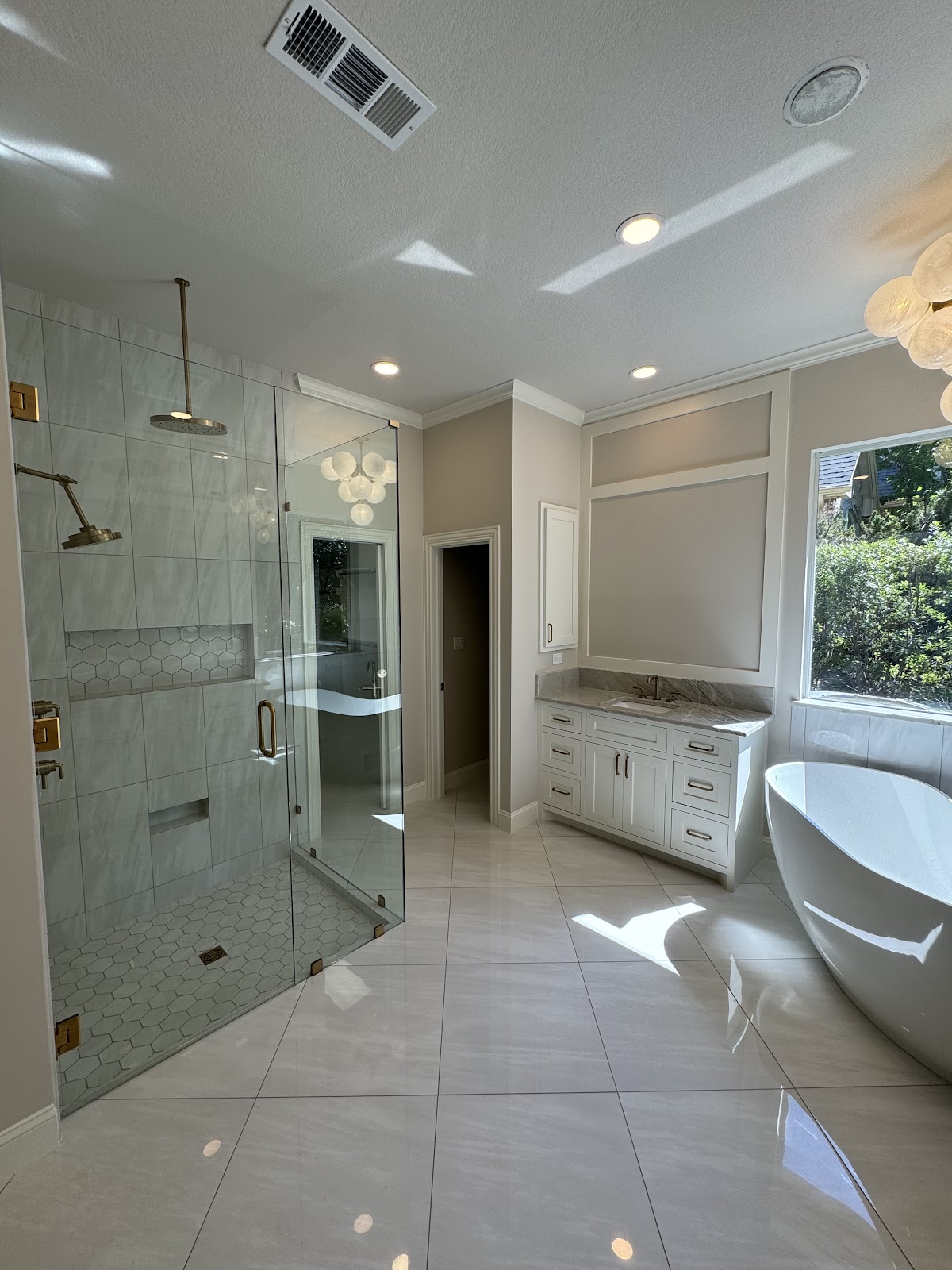 Ever Remodeling - general-contractors in Grand Prairie, TX (Photo 1)