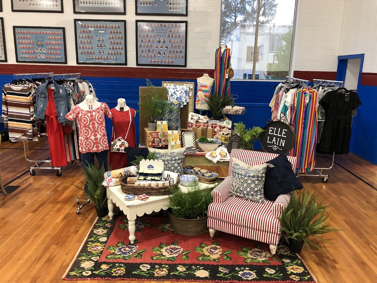 Beaucoup - shopping in Richardson, TX (Photo 1)